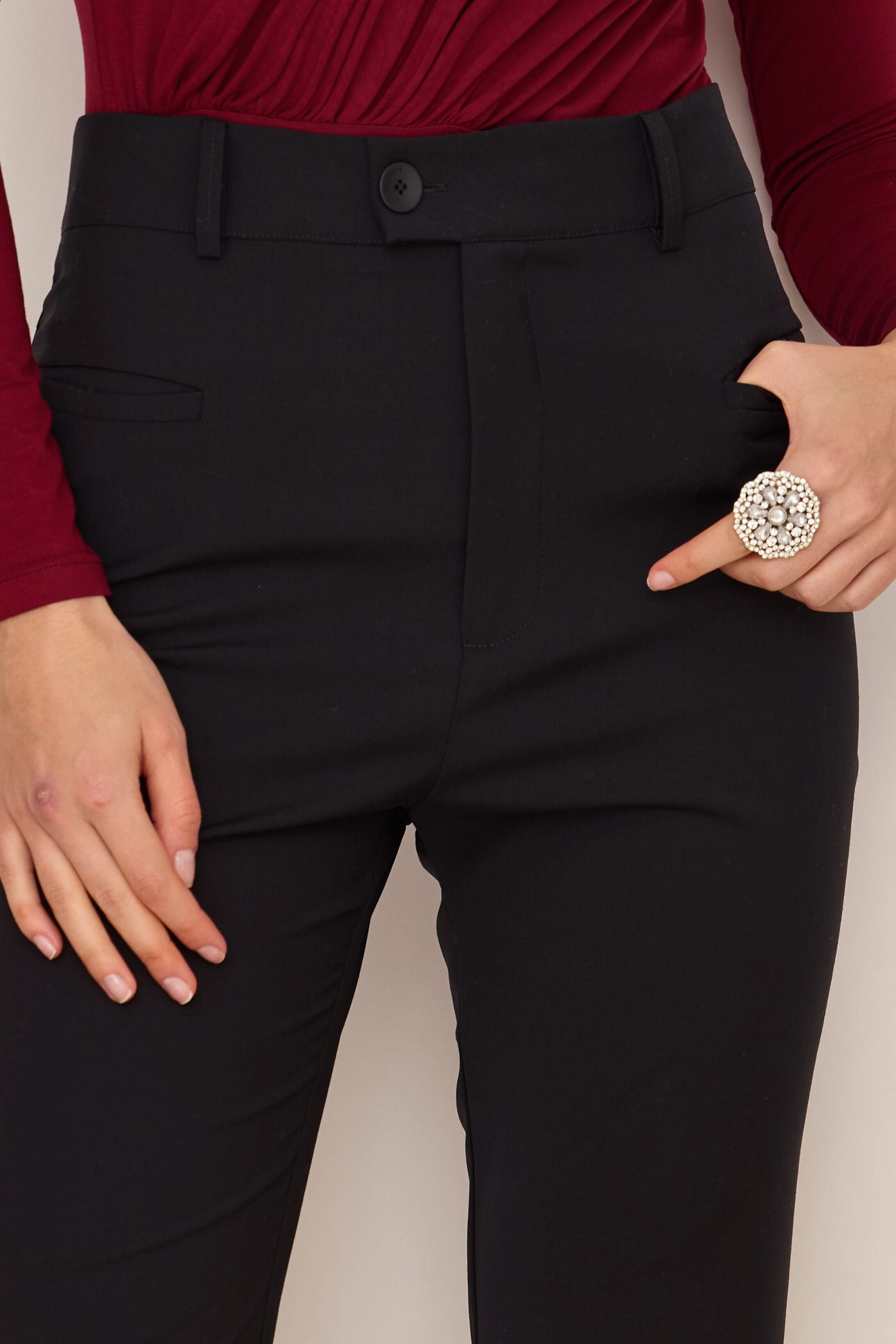 High-waisted wool trousers black