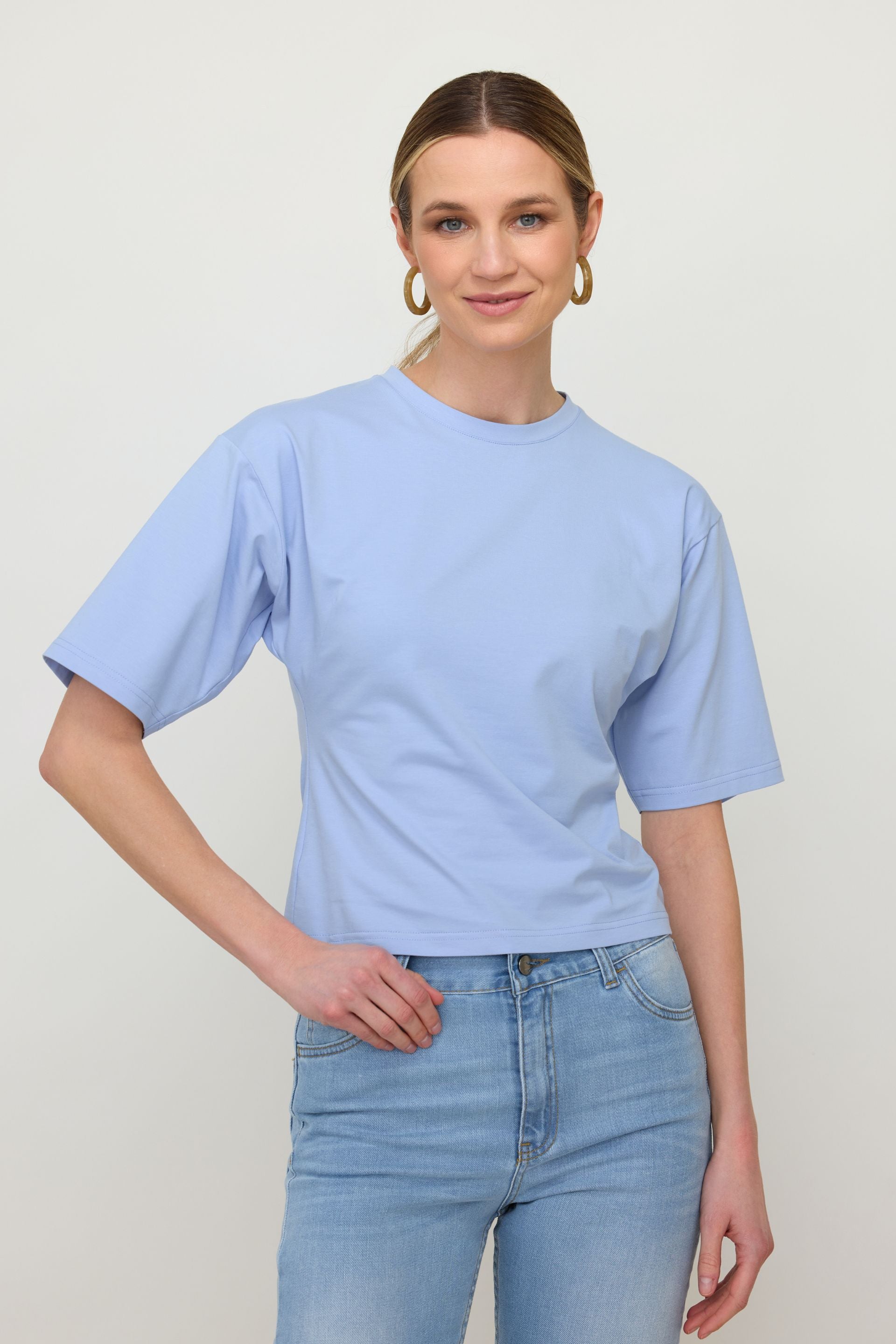 T-shirt z taliowaniem baby blue