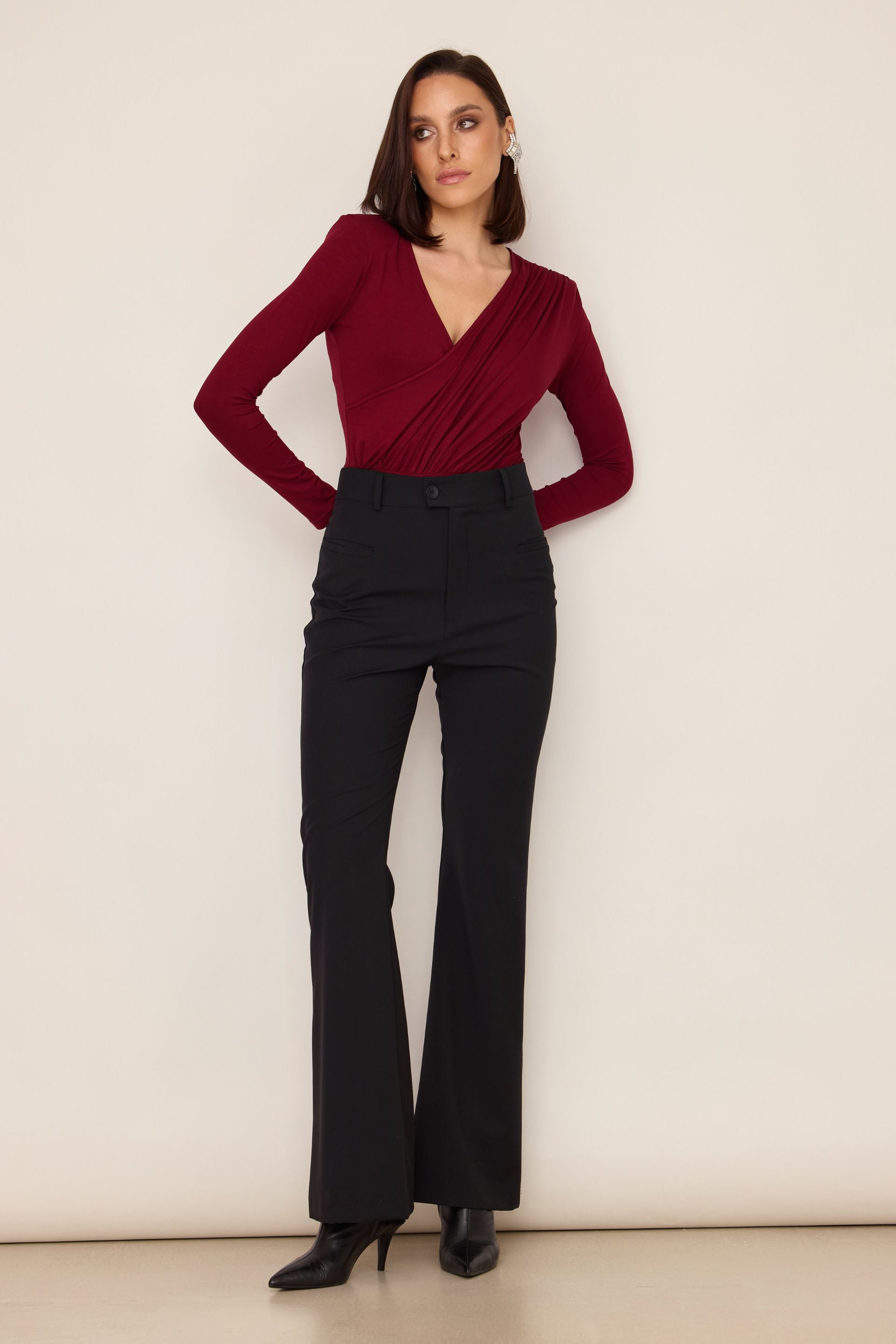 High-waisted wool trousers black